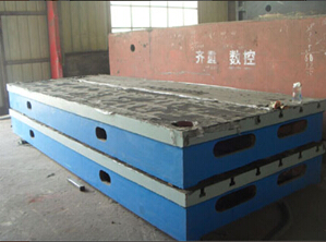 平尺直角尺與地軌槽鐵的配合